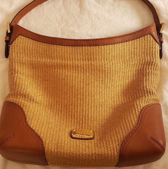 Michael Kors Handbags - Michael Kors shoulder bag Michael Kors Handbags - Michael Kors shoulder bag
